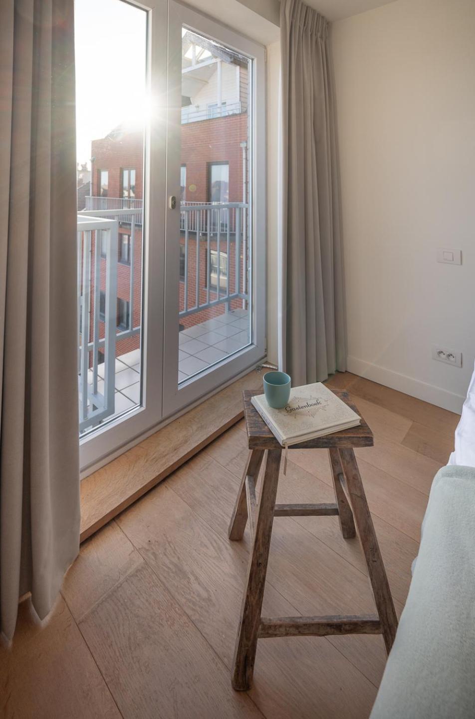 7E Verdiep Appartement Op De Zeedijk In Knokke Voor Max 6 Personen Kültér fotó